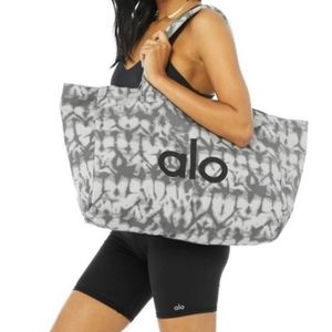 ALO NWT CANVAS TOTE BAG